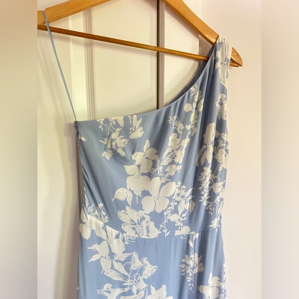 NEW Reformation Evelyn Maxi Dress One Shoulder Side Slit Aliso Blue Floral  sz 4 - Picture 13 of 15